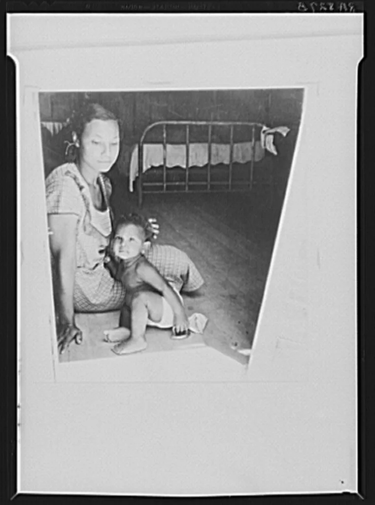 Truck driver's family. Imperial Valley, California, 1935