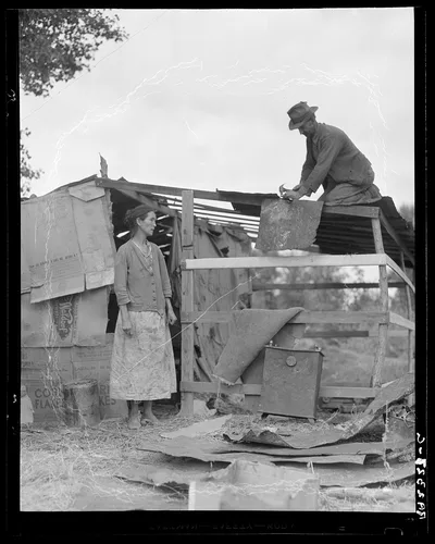 Dispossessed Arkansas farmers. Bakersfield, California, 1935
