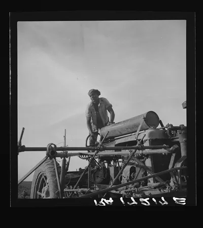 Negro tractor driver. Aldridge Plantation, Mississippi, 1937
