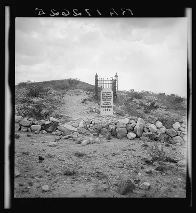 Sign near Tombstone, Arizona. Boot Hill graveyard, 1937