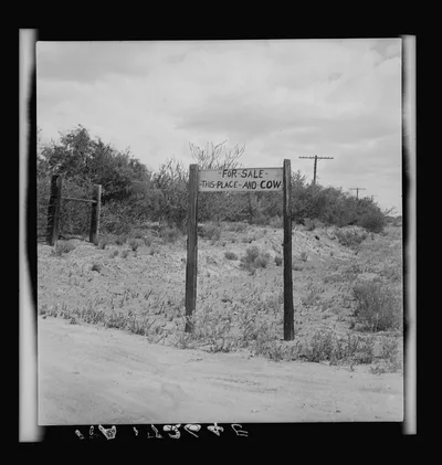 Sign near Saint David, Arizona, 1937