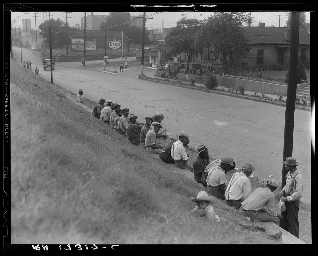 Waiting for the trucks to bring them to the cotton fields. Memphis,…, Tennessee, 1937