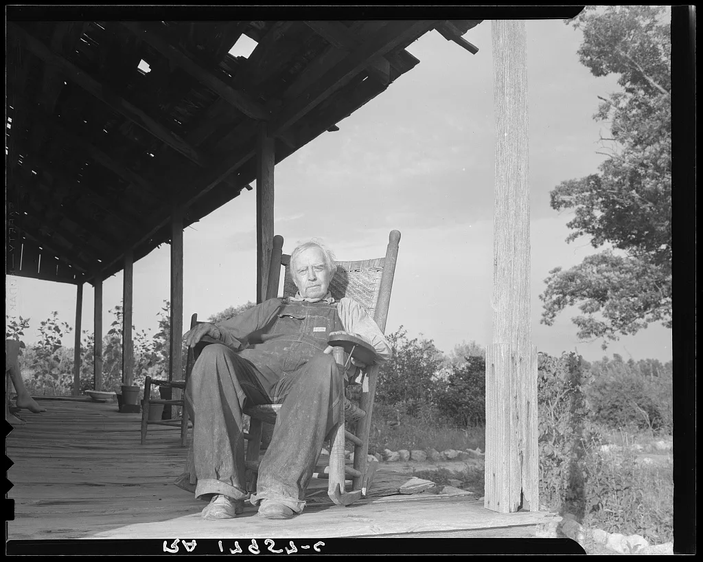 Aged cotton farmer, Greene County, Georgia. He inherited his lands…, 1937
