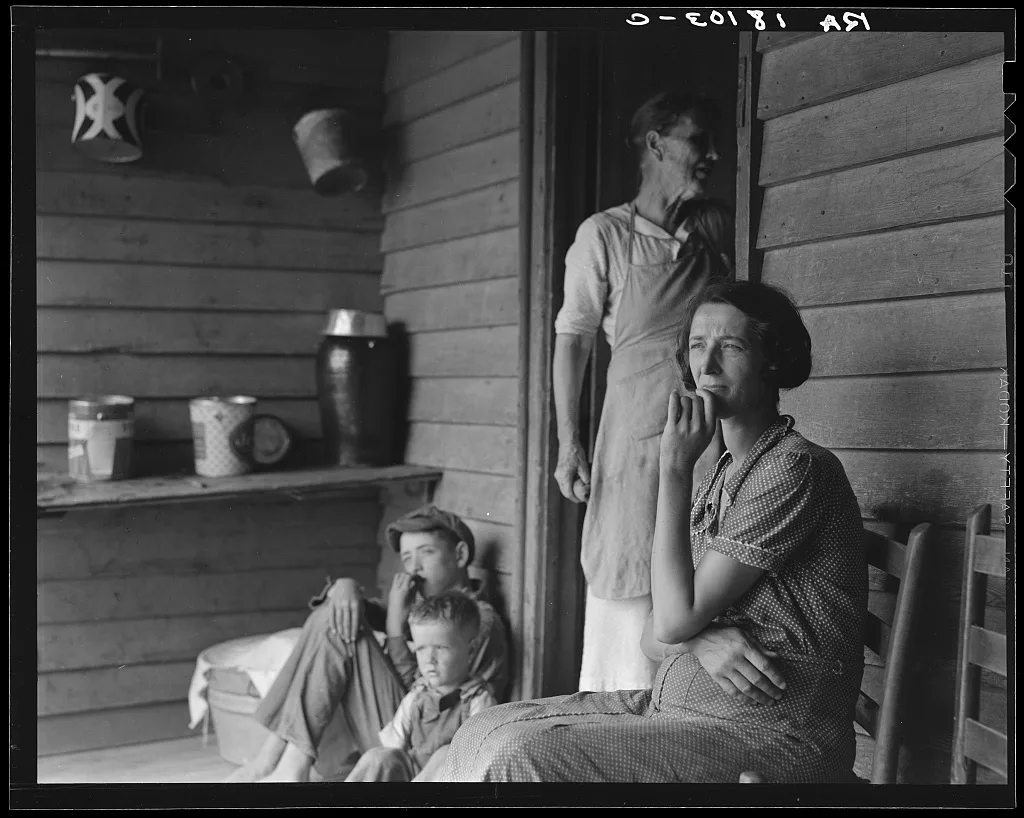 Sharecropper wife and mother of seven children. Near Chesnee, South…, South Carolina, 1937