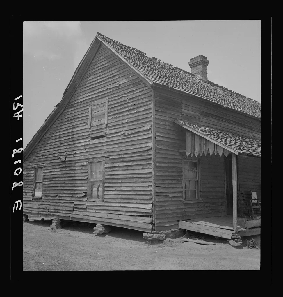 White sharecropper's house near Gaffney, South Carolina, 1937