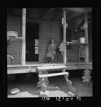 Sharecropper family near Chesnee, South Carolina, 1937