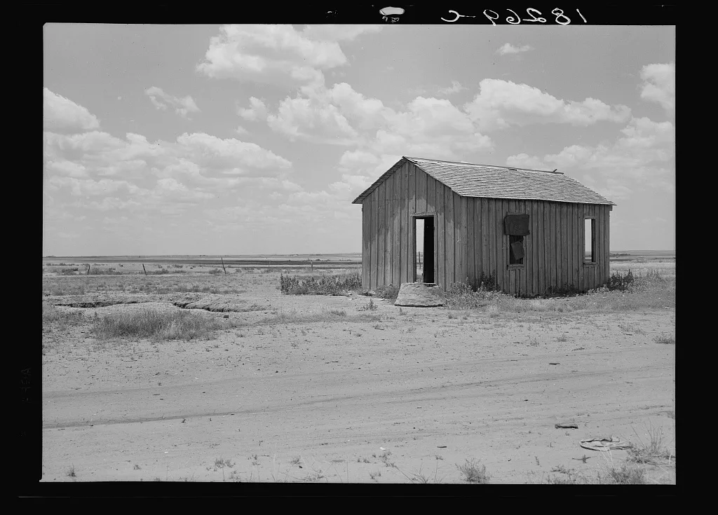 Drought-abandoned house on the edge of the Great Plains near Hollis,…, Oklahoma, 1938