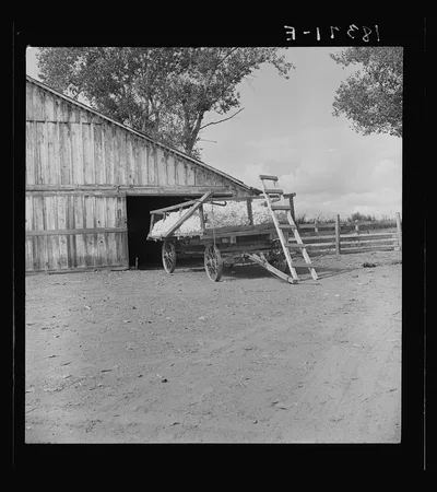 Yard barn and cotton wagon on small California cotton farm. Kern…, 1938