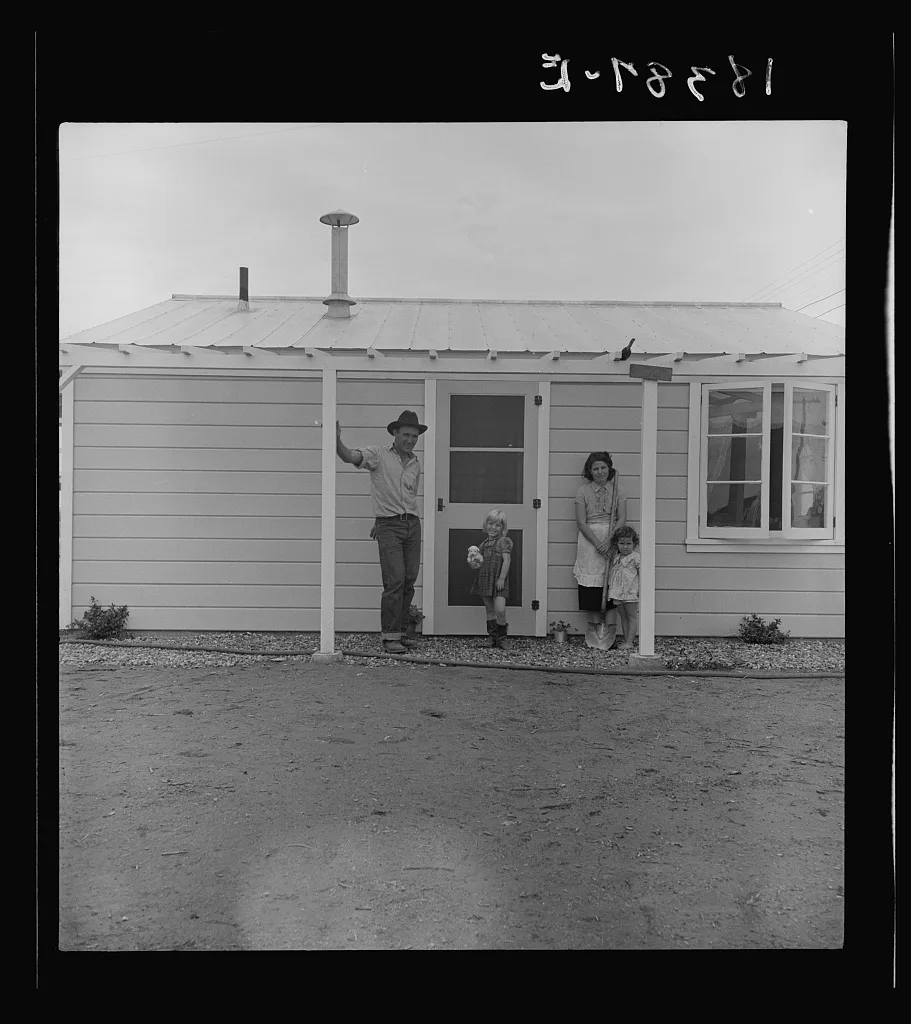 Type of house in Shafter camp for migratory workers, California.…, 1938