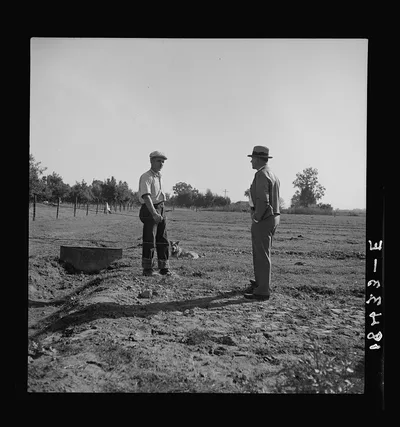 Farm Security Administration rehabilitation client showing county…, California, 1938