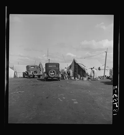 [Untitled photo, possibly related to: Orange pickers' camp. Tulare…, California, 1938
