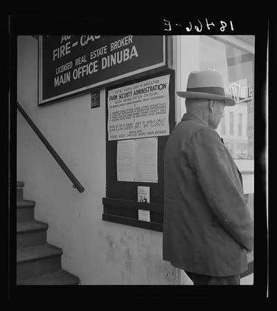 The street entrance to the Farm Security Administration office,…, California, 1938