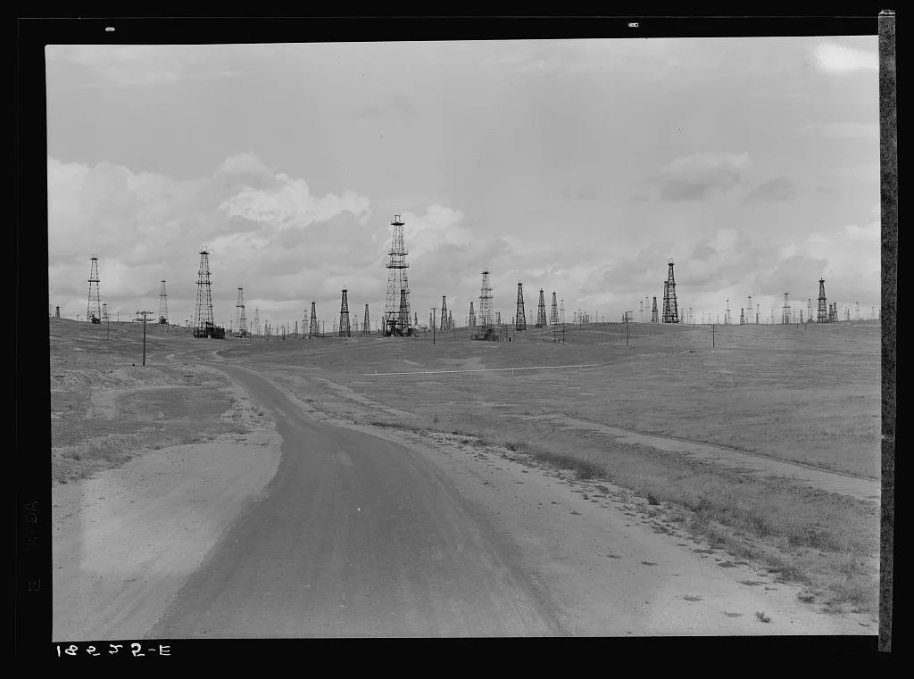 Oil fields. Kern County, California, 1938
