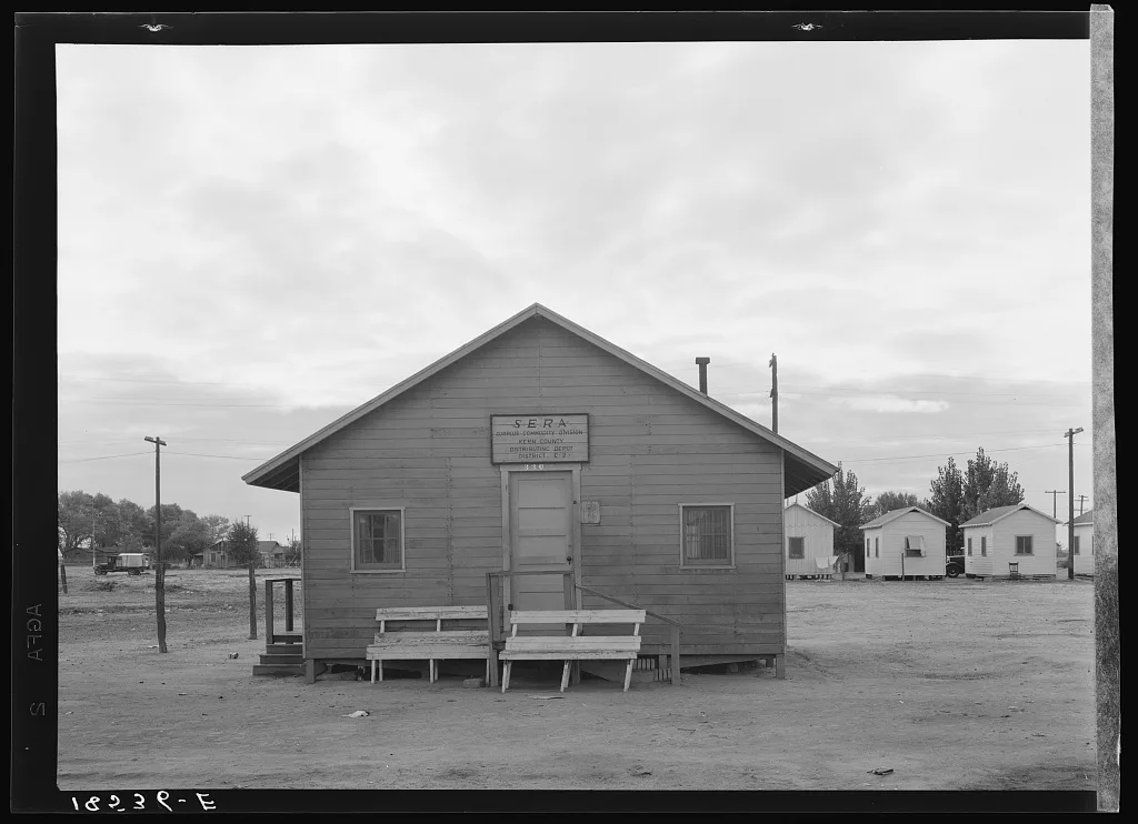 Scene in Shafter, richest potato-producing area in California, 1938