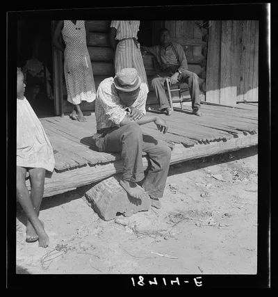 Near Tifton, Georgia. The sharecropper harvest is over in tobacco, 1938