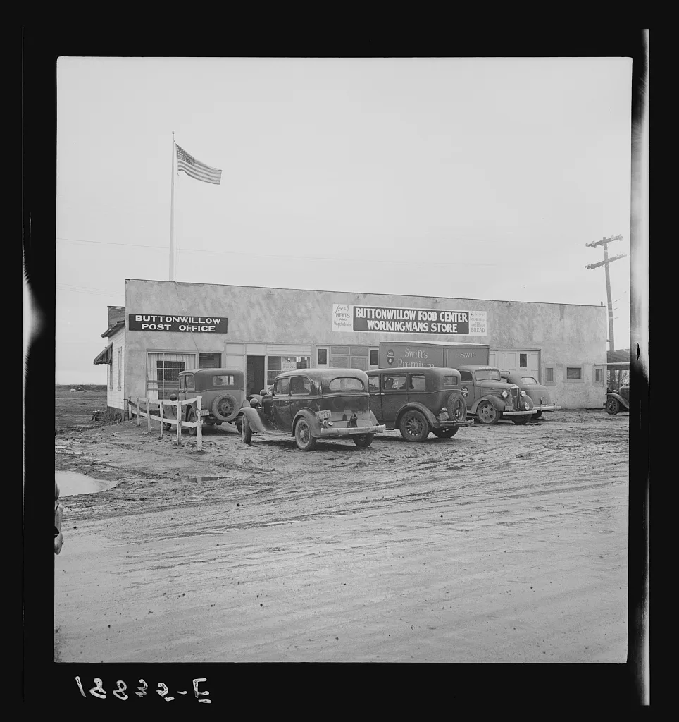 [Untitled photo, possibly related to: Buttonwillow, California. New…, 1939