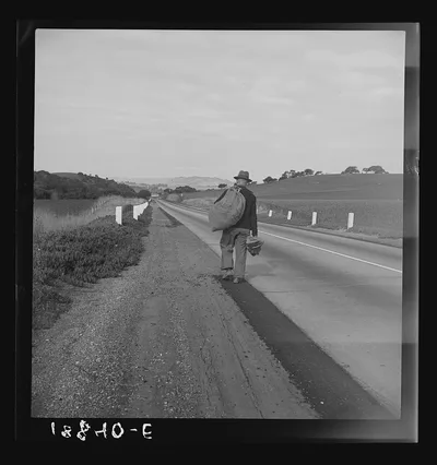 On U.S. 101 near San Luis Obispo, California. Itinerant worker. Not…, 1939