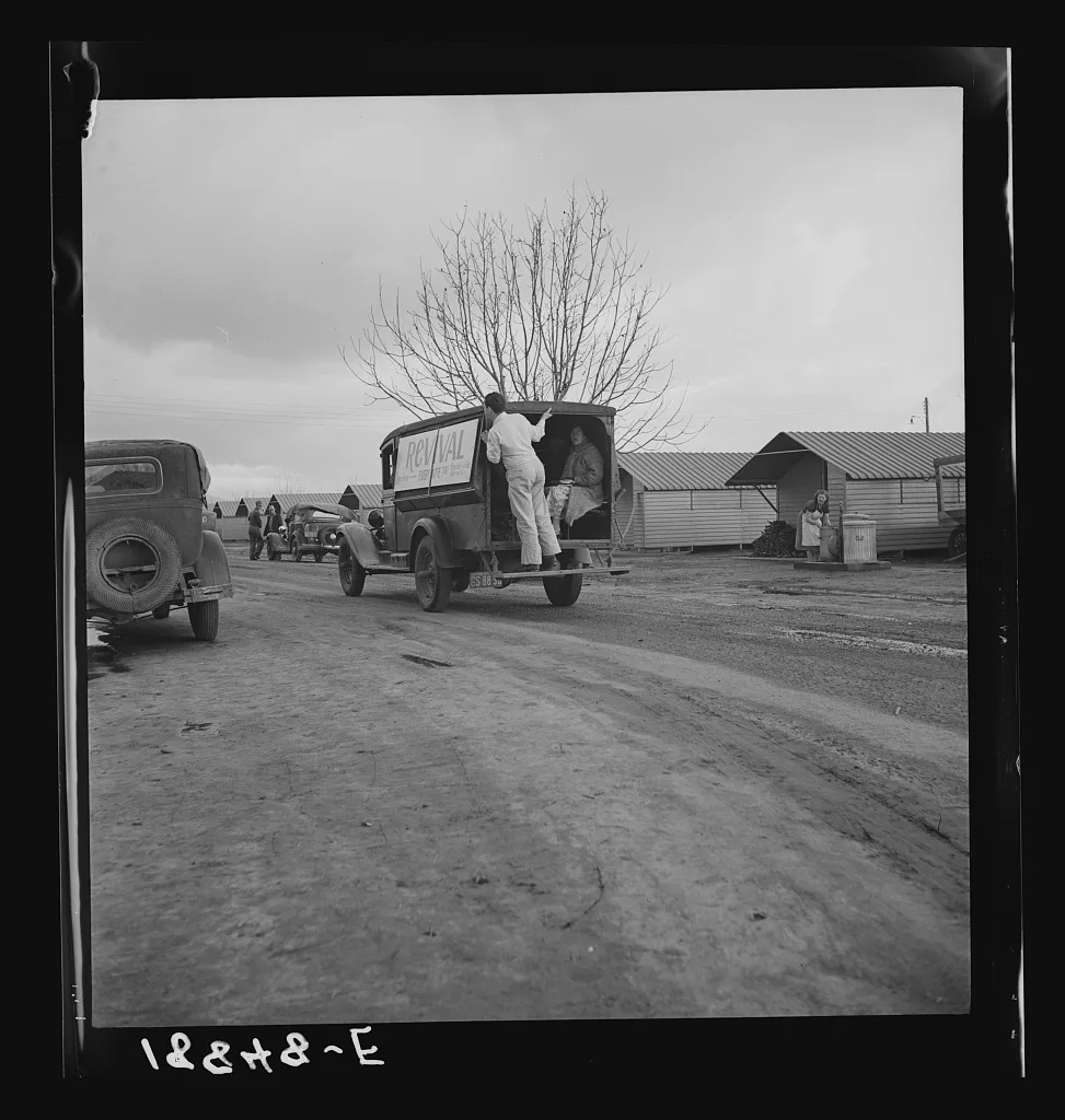 United States government camp for migrants (Farm Security…, California, 1939