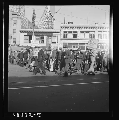 Mass meeting of Works Progress Administration (WPA) workers parading…, California, 1939