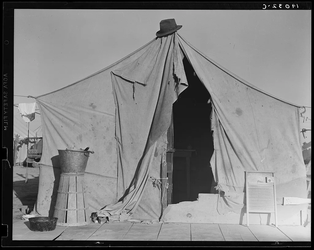 [Untitled photo, possibly related to: One of a row of tents, home of…, California, 1939