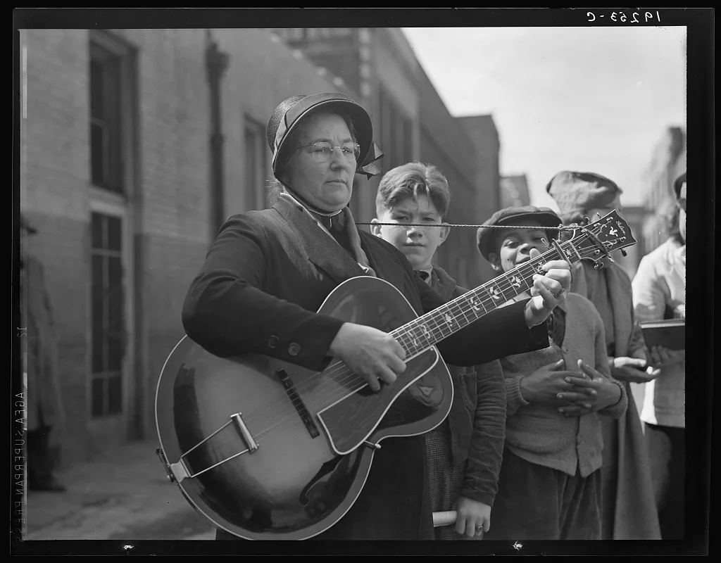 Solo. Salvation Army, San Francisco, California, 1939