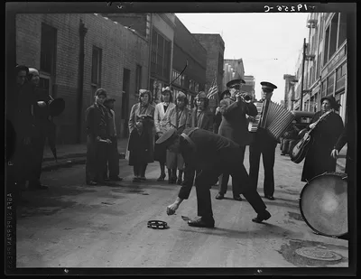 Salvation Army, San Francisco, California. Army contributes first to…, 1939