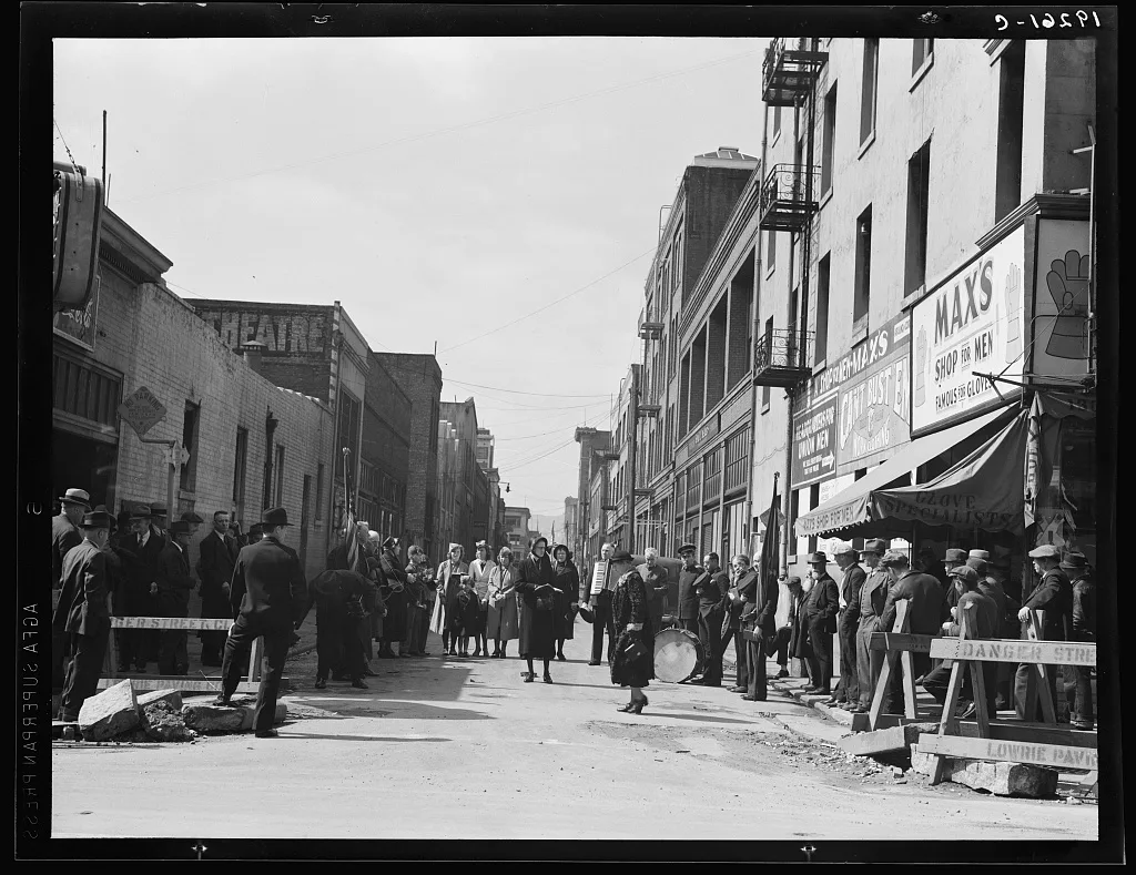 Salvation Army, San Francisco, California. General view of army and…, 1939