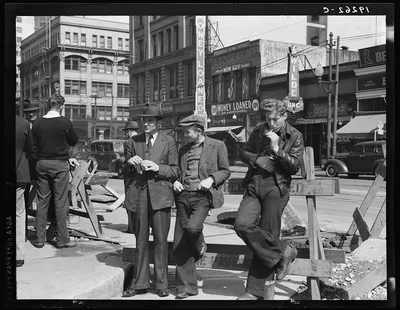Salvation Army, San Francisco, California. Unemployed young men pause…, 1939