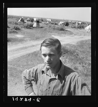 Farm-reared youth with no opportunity on the farm, now travelling…, California, 1938