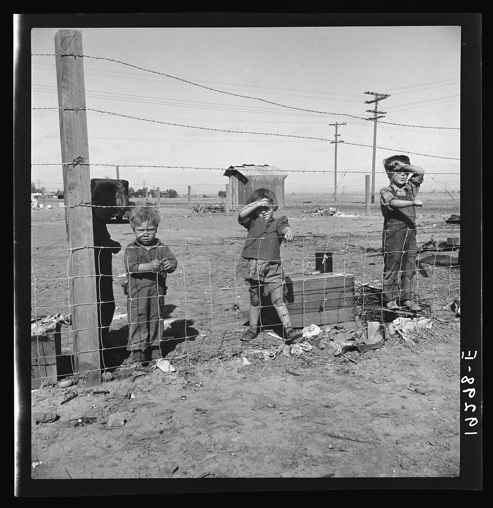 Living conditions for migratory children in private auto camp during…, California, 1939