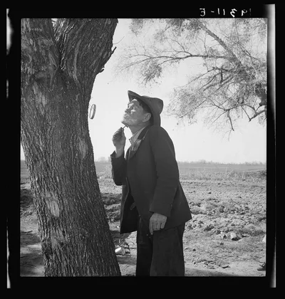 On U.S. 99 between Bakersfield and the Ridge, en route to San Diego.…, California, 1939