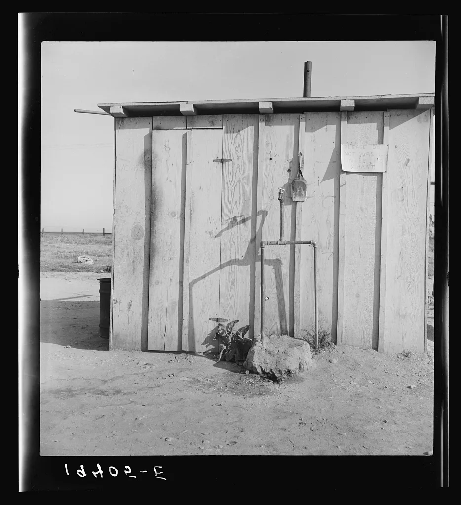 Water supply for ten cabins in Arkansawyers auto camp. Greenfield,…, California, 1939