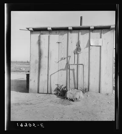 Water supply for ten cabins in Arkansawyers auto camp. Greenfield,…, California, 1939