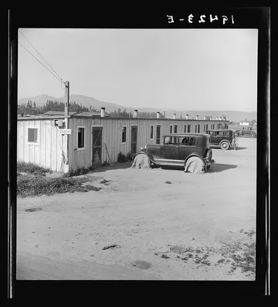 Arkansawyers auto camp. Ten cabins which rent for ten dollars a month…, California, 1939