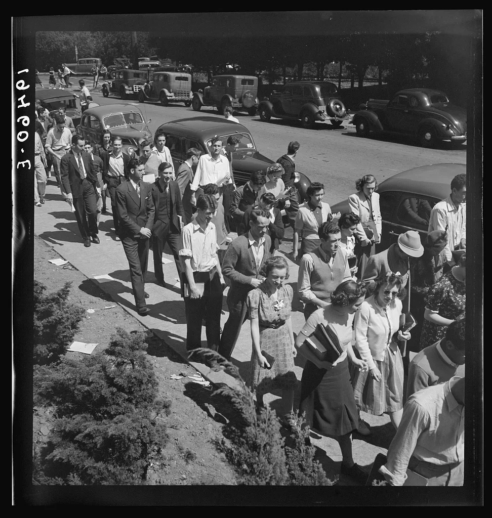 Campus of University of California, Berkeley, California. Students…, 1939